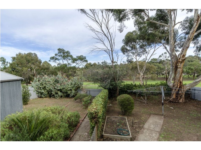 22 Buenavista Crescent, Hackham West SA 5163