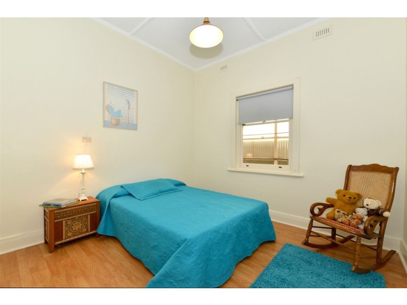 31 Waratah Street, Seacliff SA 5049