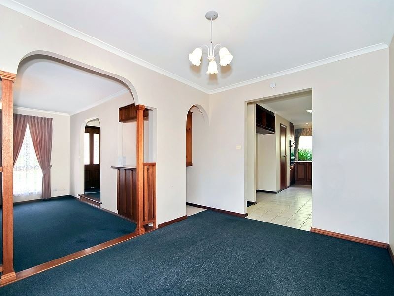 8 Farnsworth Drive, Morphett Vale SA 5162