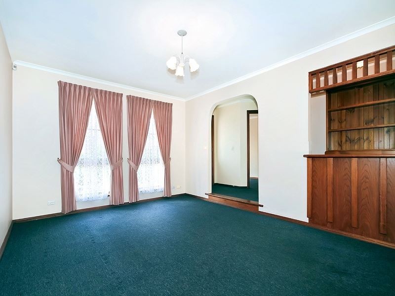 8 Farnsworth Drive, Morphett Vale SA 5162