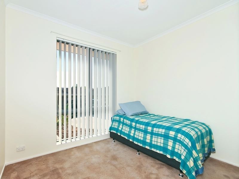 9/11 Ash Street, Aberfoyle Park SA 5159