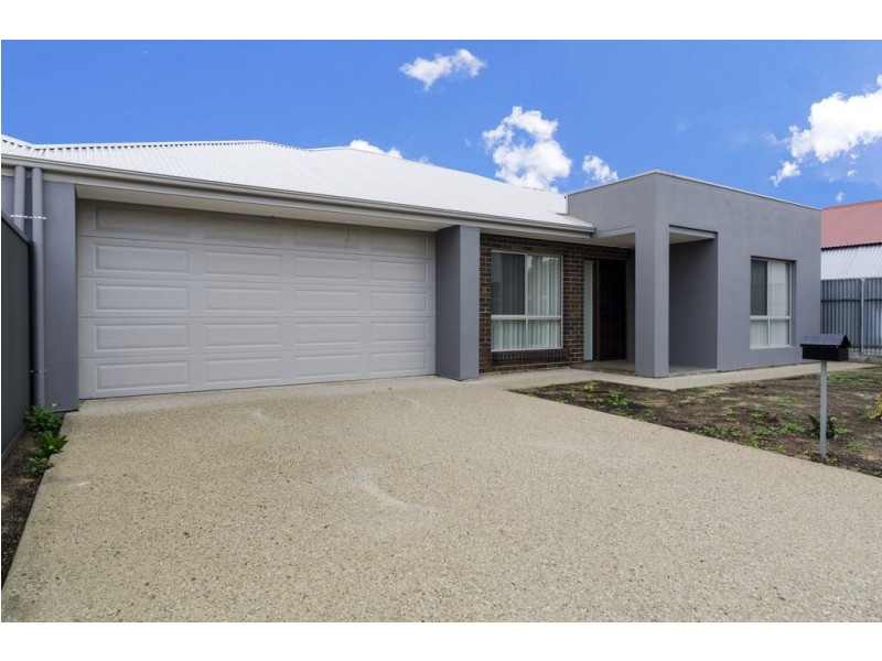 26 Hendon Street, Clovelly Park SA 5042