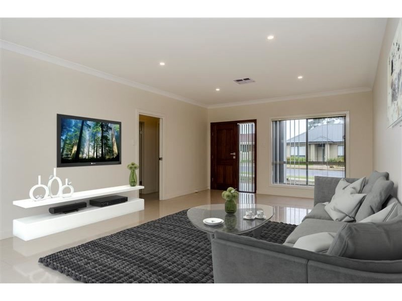 26 Hendon Street, Clovelly Park SA 5042