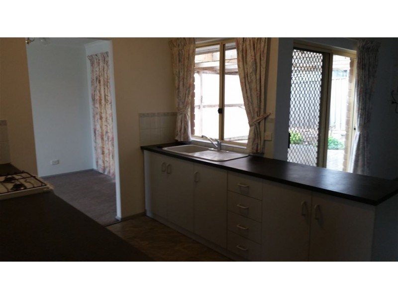 7a Pinehurst Grove, Morphett Vale SA 5162