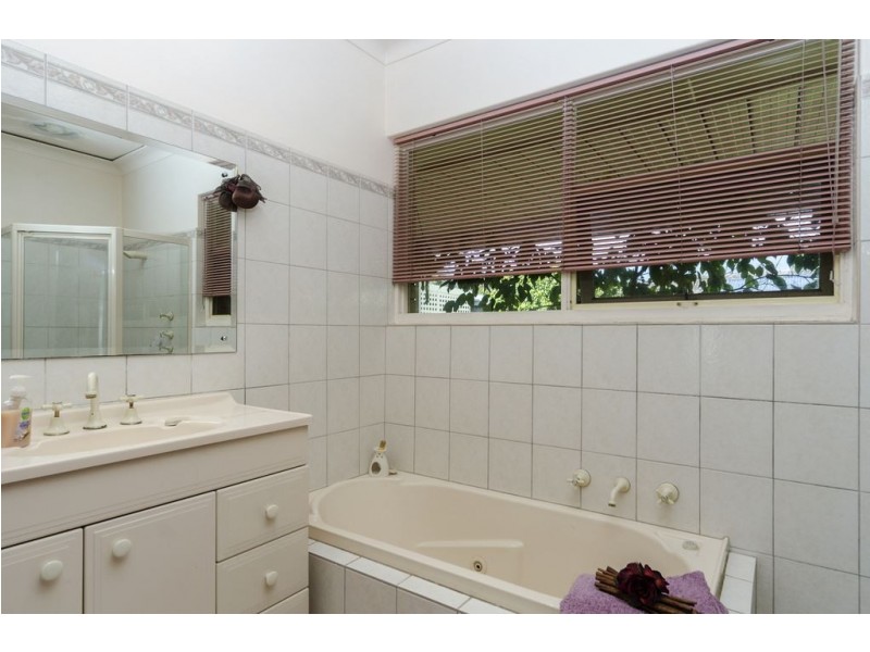 6 Lillimur Avenue, Morphett Vale SA 5162