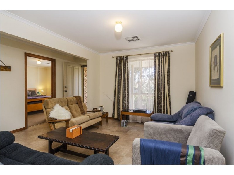 1A Robertson Street, Christies Beach SA 5165