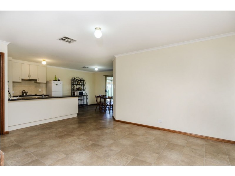 1A Robertson Street, Christies Beach SA 5165