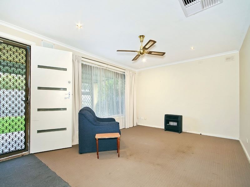 4 James Street, Morphett Vale SA 5162