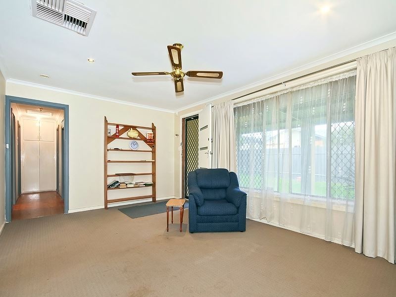 4 James Street, Morphett Vale SA 5162