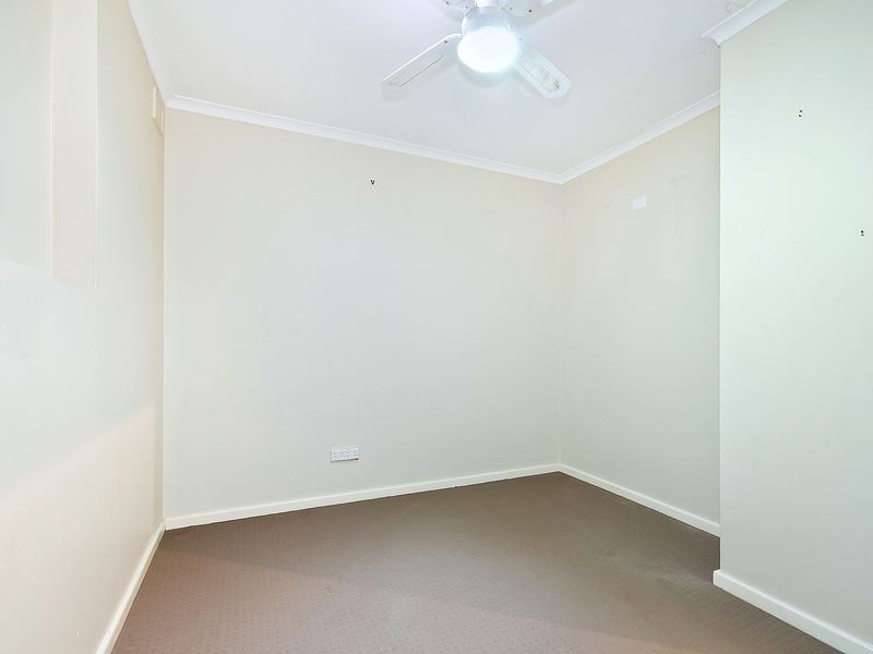 4 James Street, Morphett Vale SA 5162