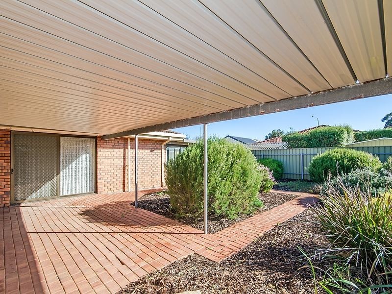 4 Banks Road, Woodcroft SA 5162