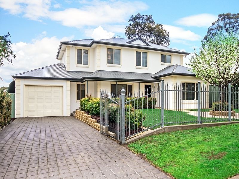 69 Collins Parade, Hackham SA 5163