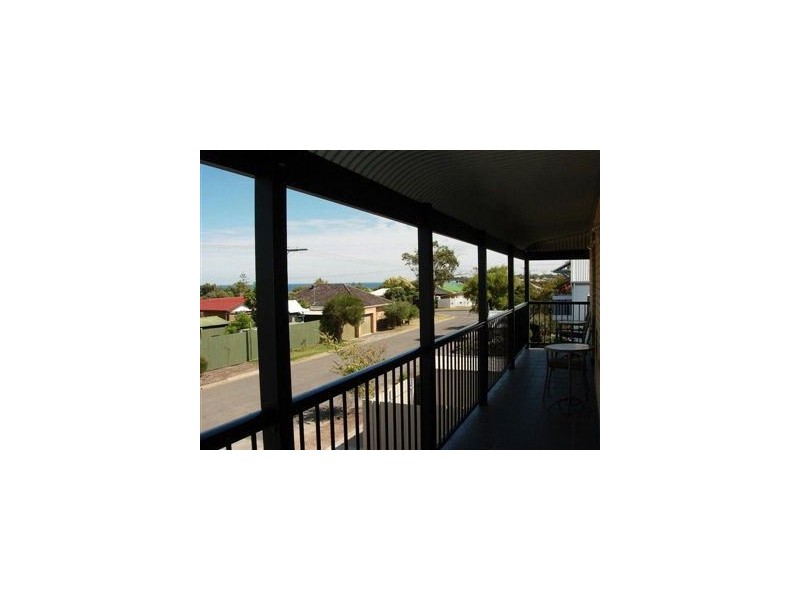 1 Prescott Court, Christies Beach SA 5165