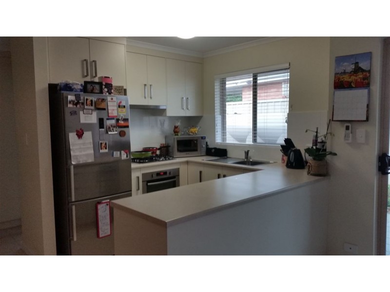12 Raphael Crescent, Morphett Vale SA 5162