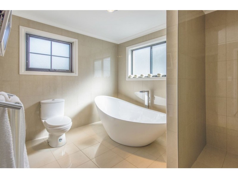 16 Woods View, Craigburn Farm SA 5051