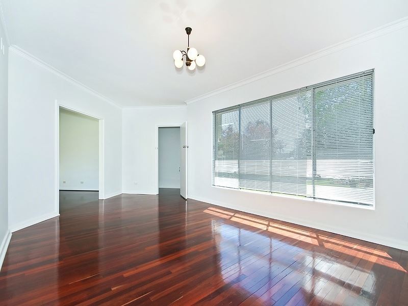 6 Chetnell Court, Morphett Vale SA 5162
