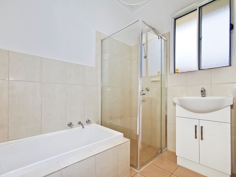 6 Chetnell Court, Morphett Vale SA 5162
