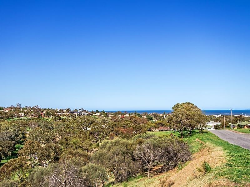 27 Roopena Street, O’sullivan Beach SA 5166