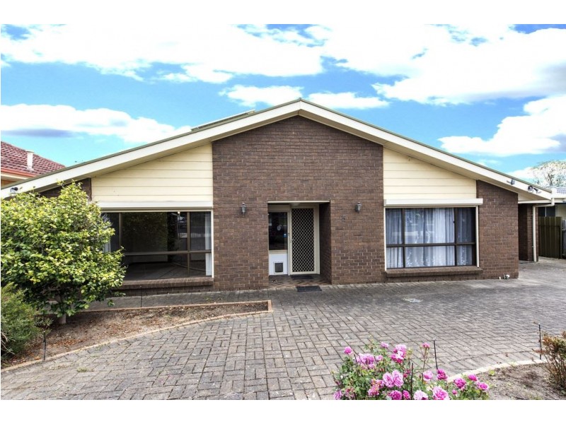 5 Ellis Avenue, Morphett Vale SA 5162