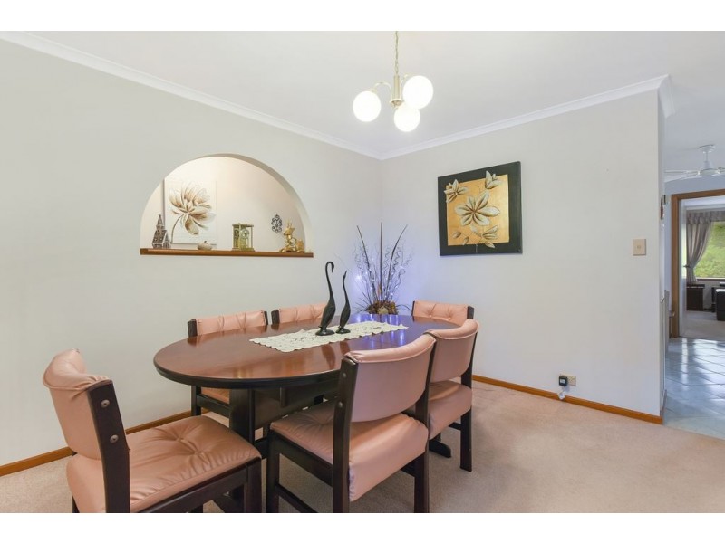 6 Valley View Drive, Mclaren Vale SA 5171