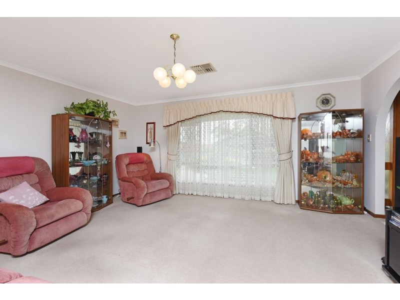 6 Valley View Drive, Mclaren Vale SA 5171