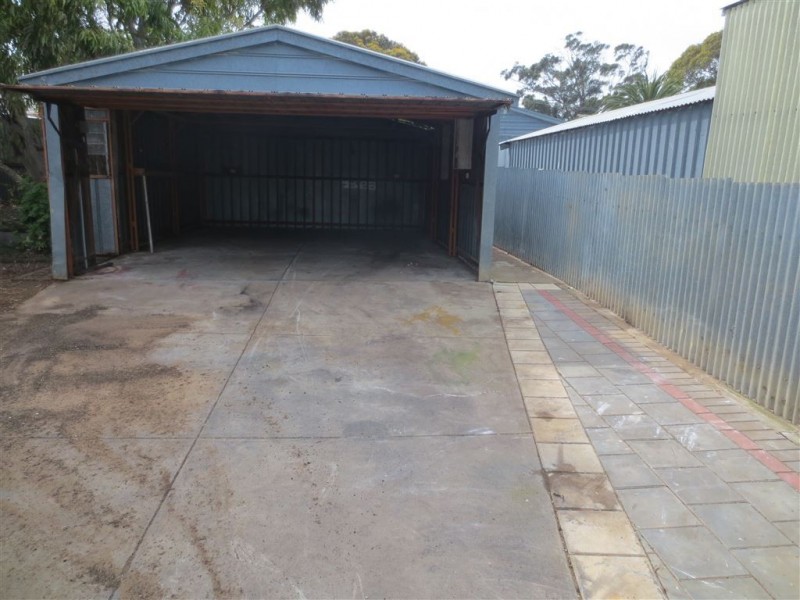 10 Antony Street, Christie Downs SA 5164
