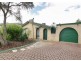 4 Falcon Court, Hallett Cove SA 5158
