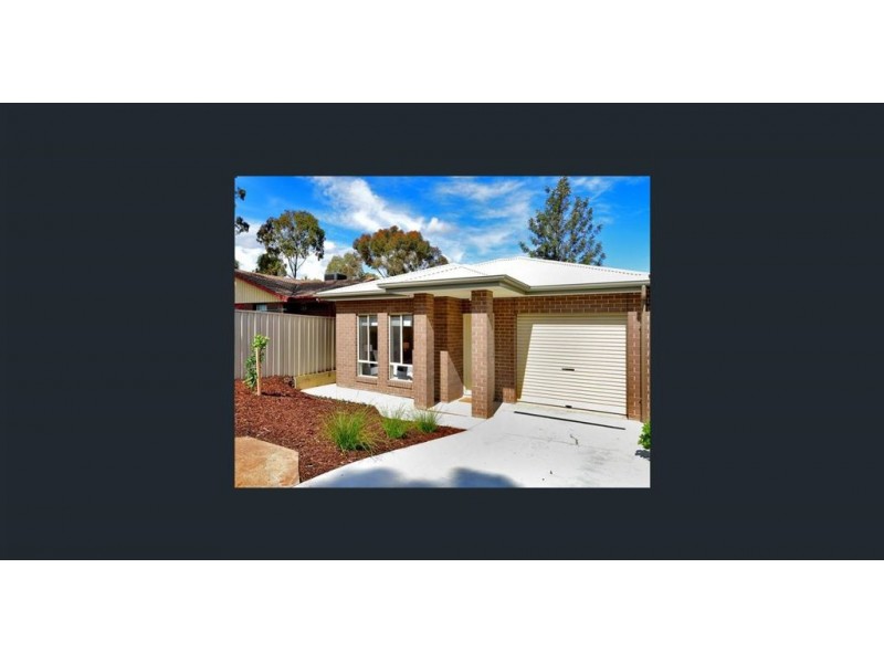29 Hagen Crescent, Hackham West SA 5163
