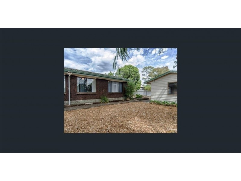 12 Quigley Court, Aberfoyle Park SA 5159