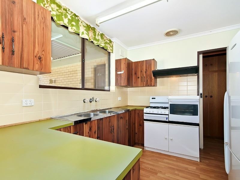 35 Penzance Avenue, Christies Beach SA 5165