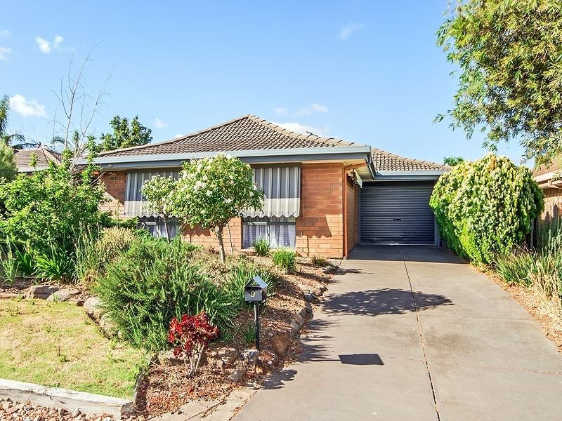 9 Henry Court, Morphett Vale SA 5162