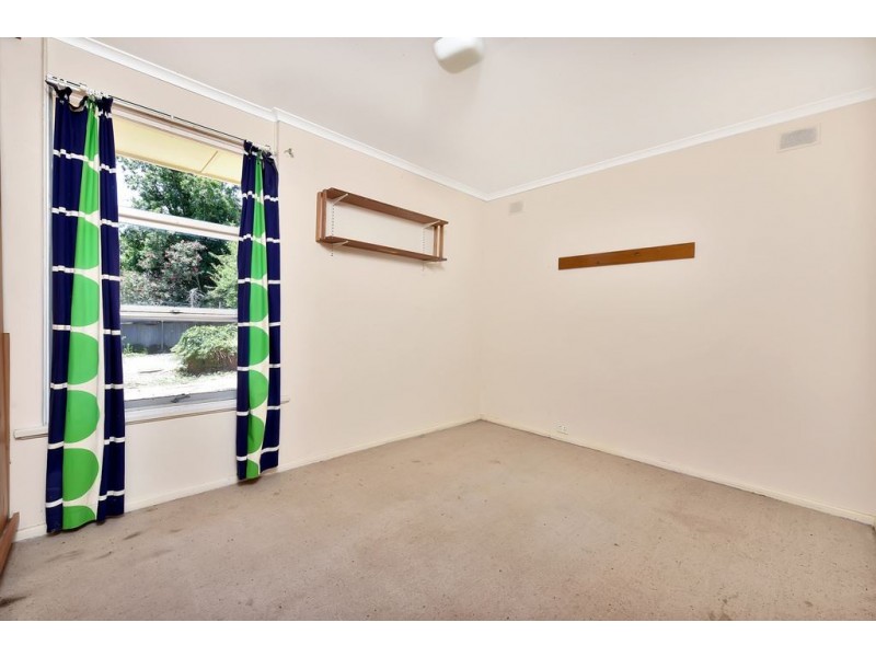 11 Hinkley Road, Morphett Vale SA 5162