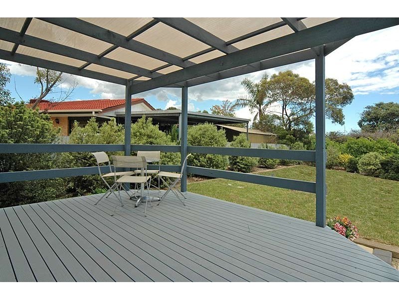 33 Trim Crescent, Old Noarlunga SA 5168