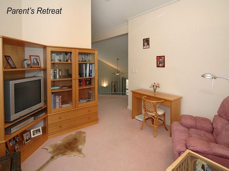 10 Lucretia way, Hallett Cove SA 5158