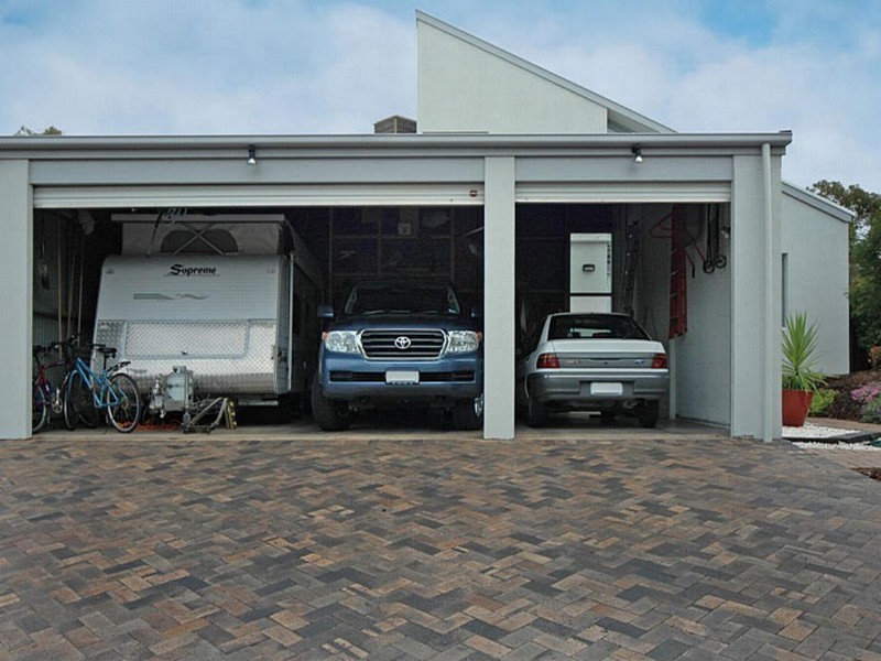 10 Lucretia way, Hallett Cove SA 5158