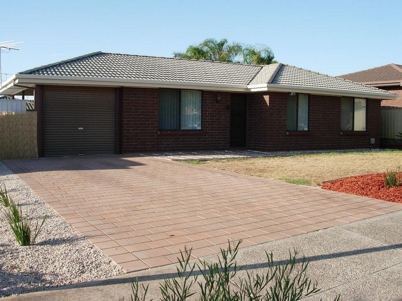 13 Forrester Road, Hallett Cove SA 5158