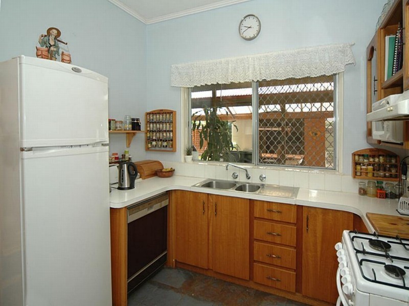 10 Roeder Crescent, Port Noarlunga SA 5167