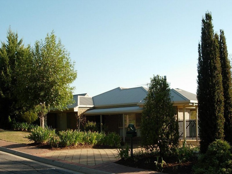 26 Horseshoe Drive, Woodcroft SA 5162