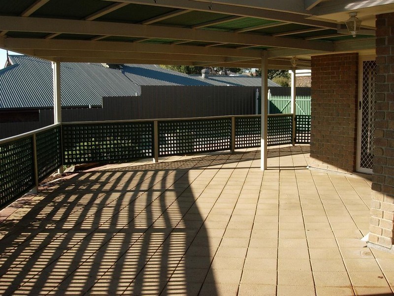 26 Horseshoe Drive, Woodcroft SA 5162