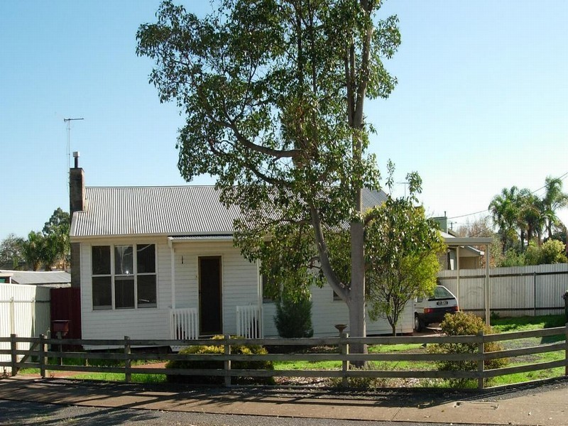 8 Reid Street, Seacombe Gardens SA 5047