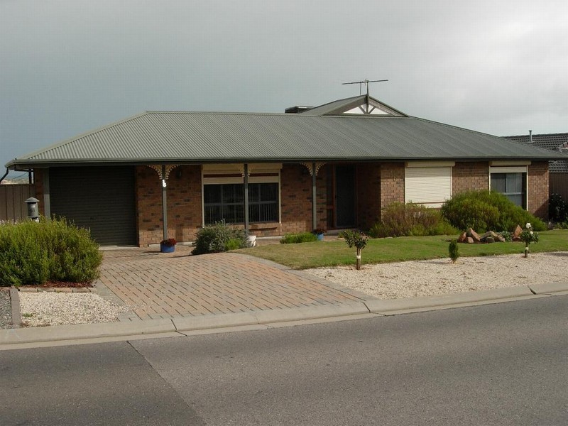16 Deane Avenue, Noarlunga Downs SA 5168