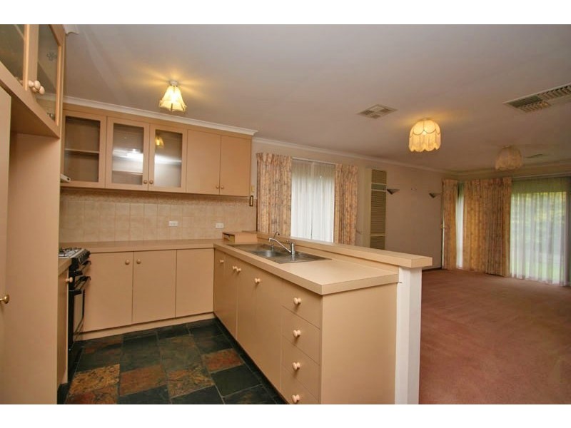 5 Bachmann Avenue, Old Reynella SA 5161