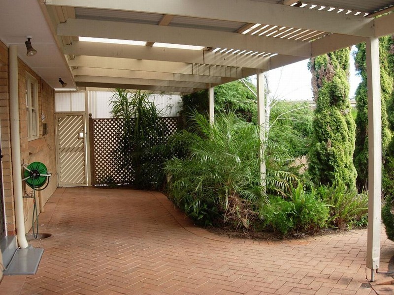 17 Wahratta Avenue, Morphett Vale SA 5162