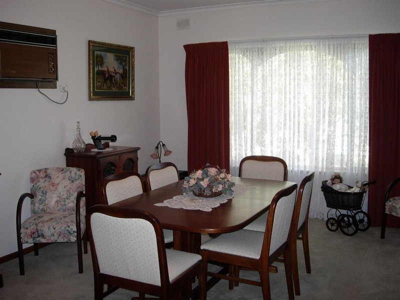 31 Chatswood Crescent, Kidman Park SA 5025