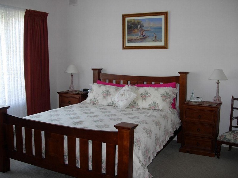 31 Chatswood Crescent, Kidman Park SA 5025