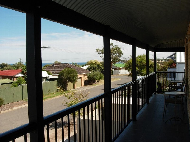 1 Prescott Court, Christies Beach SA 5165