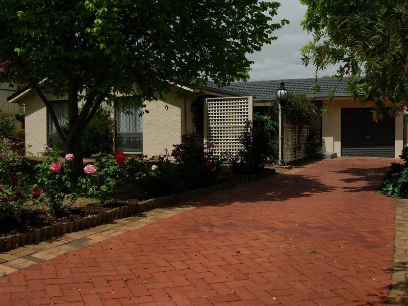 3 Drysdale Drive, Trott Park SA 5158