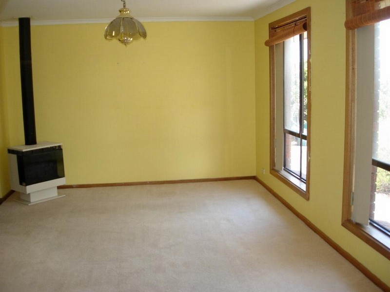 16 Ellis Avenue, Morphett Vale SA 5162