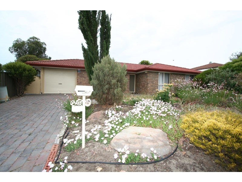 1 Gibson Court, Woodcroft SA 5162