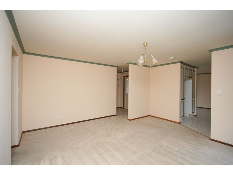 1 Gibson Court, Woodcroft SA 5162